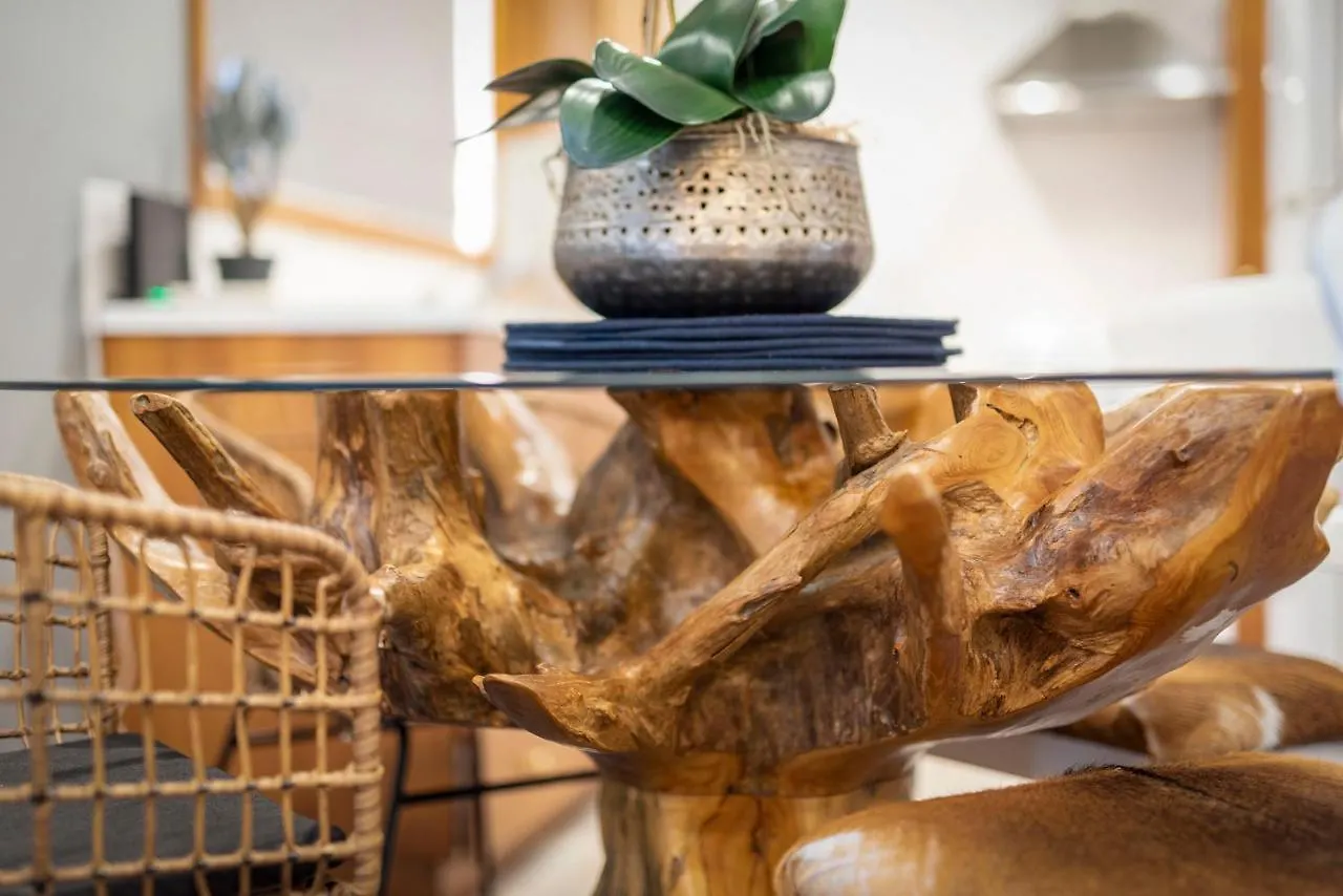 Soho Vibes On Davey - 2 Bedroom Unit Hobart - Free Parking - Free Wifi 0*,