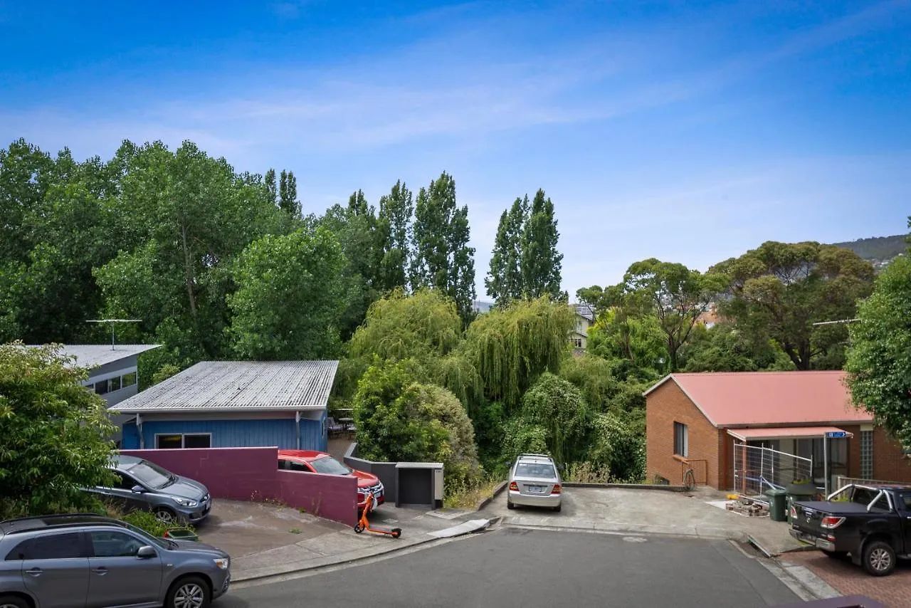 Soho Vibes On Davey - 2 Bedroom Unit Hobart - Free Parking - Free Wifi