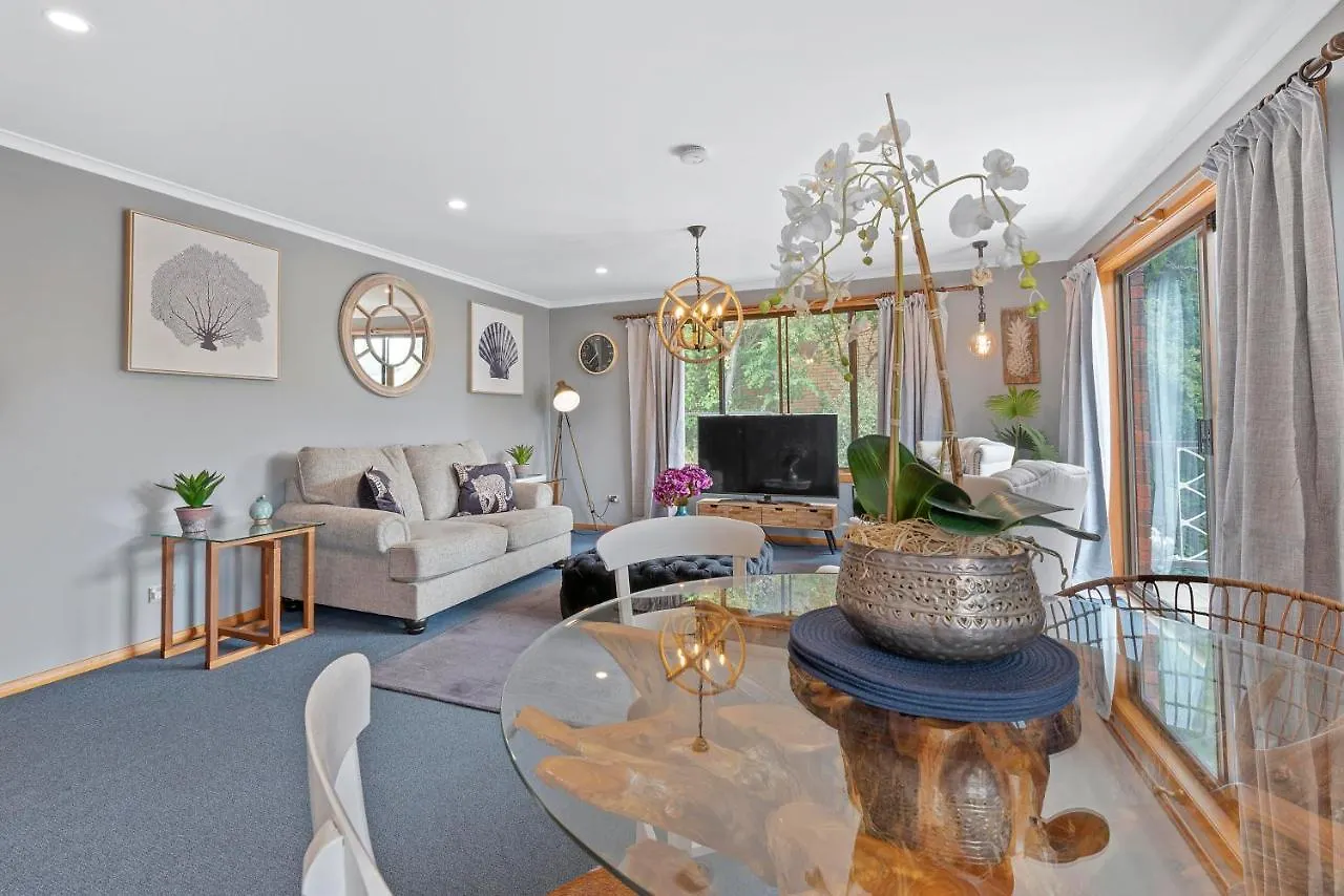 Soho Vibes On Davey - 2 Bedroom Unit Hobart - Free Parking - Free Wifi