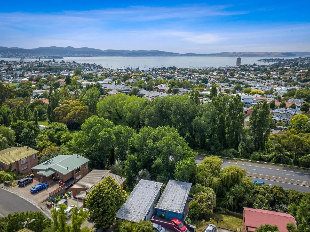 Soho Vibes On Davey - 2 Bedroom Unit Hobart - Free Parking - Free Wifi 0*,  Australien